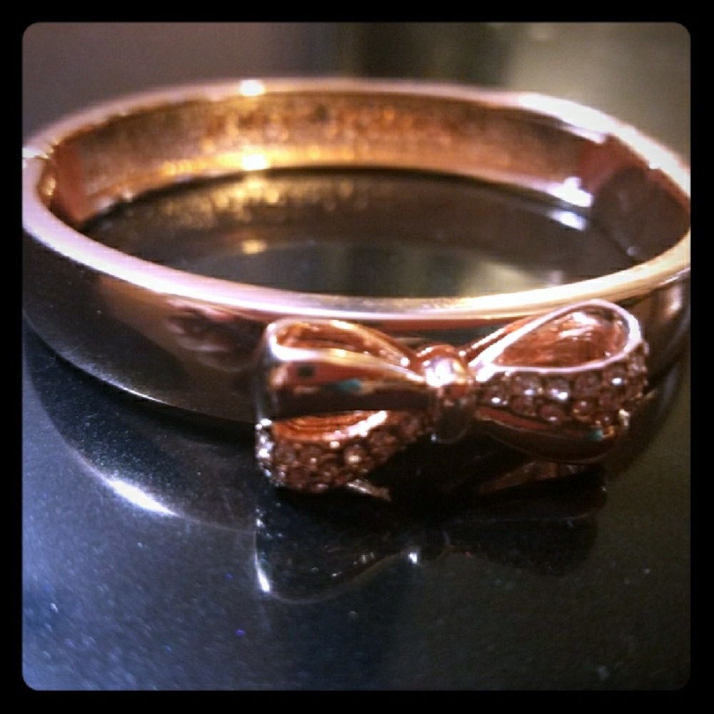 Betsey Johnson bangle bracelet